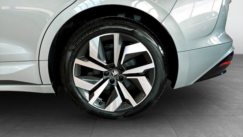 Skoda Enyaq bild 6