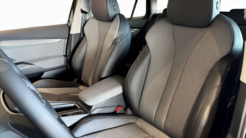 Skoda Enyaq bild 8