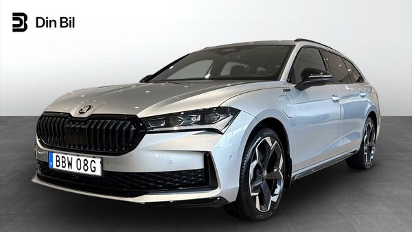 Skoda Superb Combi SportLine TSI iV 204 DSG *Erbjudande* - 2026