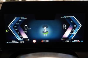 BMW 120 bild 12