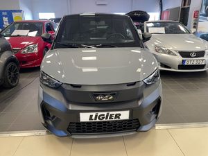 Ligier JS50 bild 3