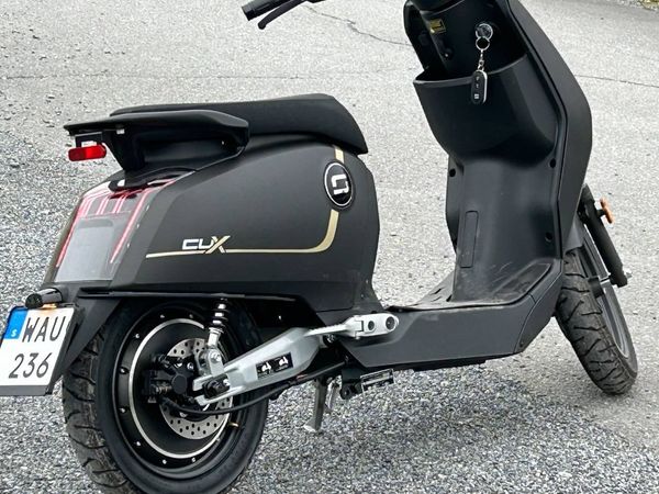 Super Soco CUX El-Moped EU-45 - 2024