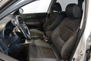 Hyundai i30 bild 6