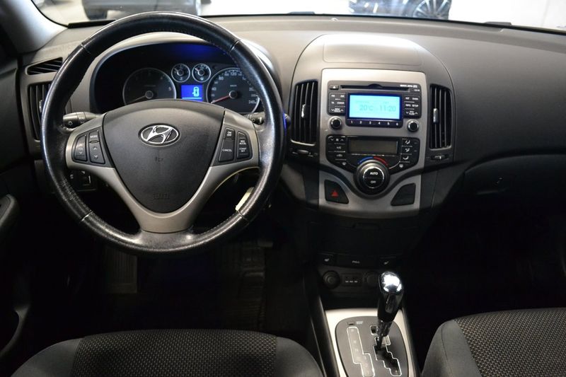 Hyundai i30 bild 7