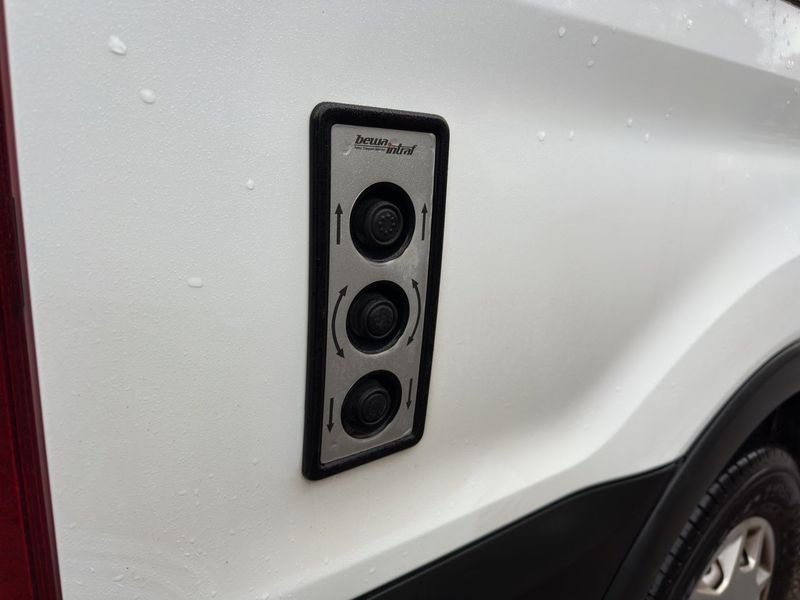 Ford Transit bild 18