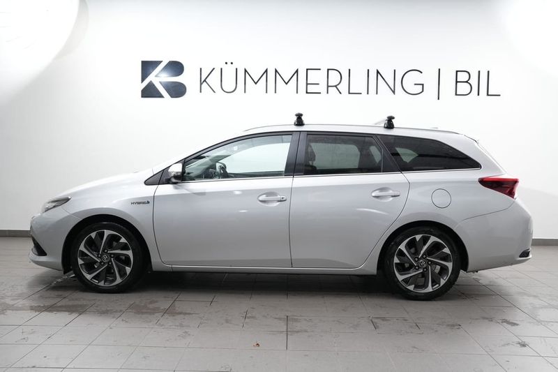 Toyota Auris bild 2