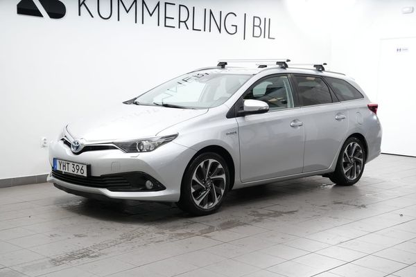 Toyota Auris Touring Sports Hybrid 136hk Kamera/Keyless - 2016
