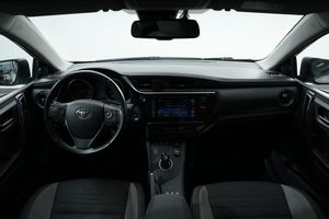 Toyota Auris bild 15