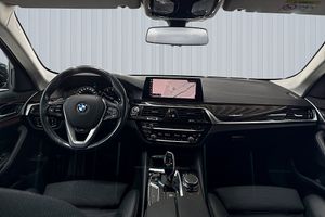 BMW 530 bild 10