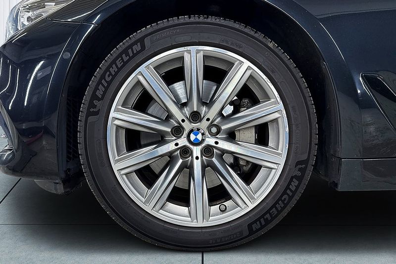BMW 530 bild 9