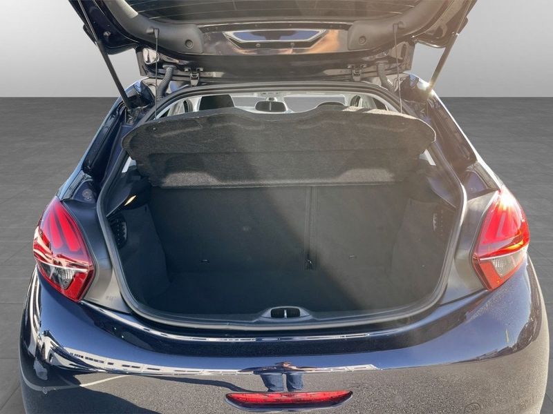 Peugeot 208 bild 16