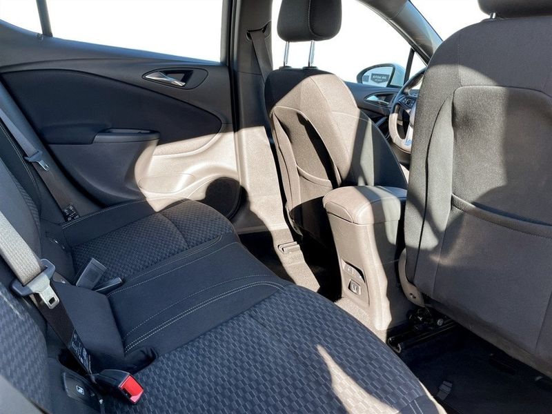 Opel Astra bild 12