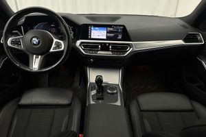 BMW 330 bild 6