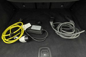 BMW 330 bild 18