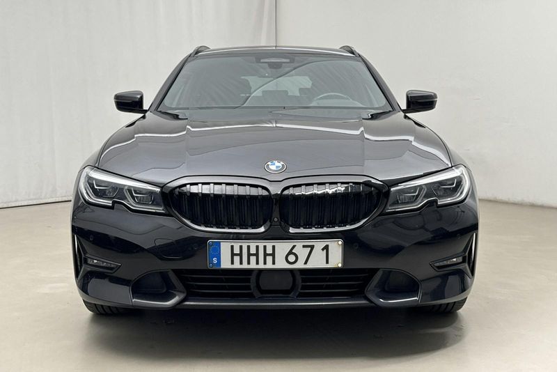BMW 330 bild 4