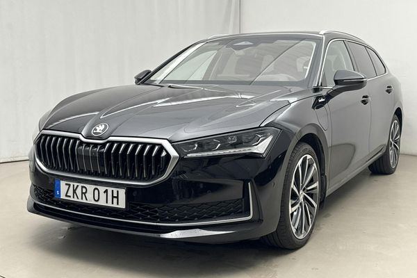 Skoda Superb 1.5 TSI iV Kombi (204hk) - 2025