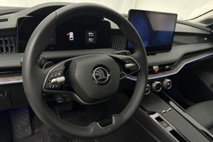 Skoda Superb bild 18