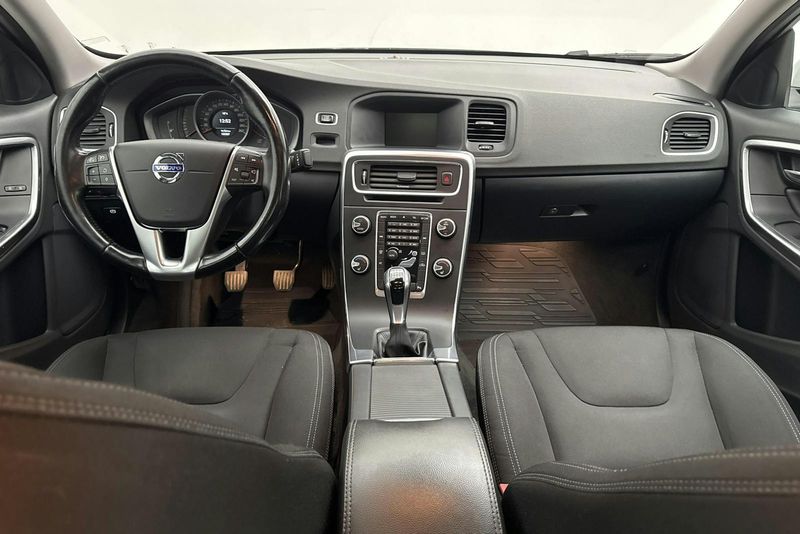 Volvo S60 bild 6