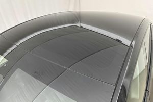 Tesla Model Y bild 25