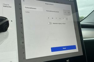 Tesla Model Y bild 17