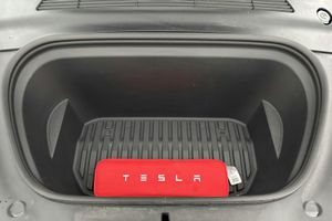 Tesla Model Y bild 20