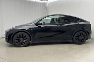 Tesla Model Y bild 2
