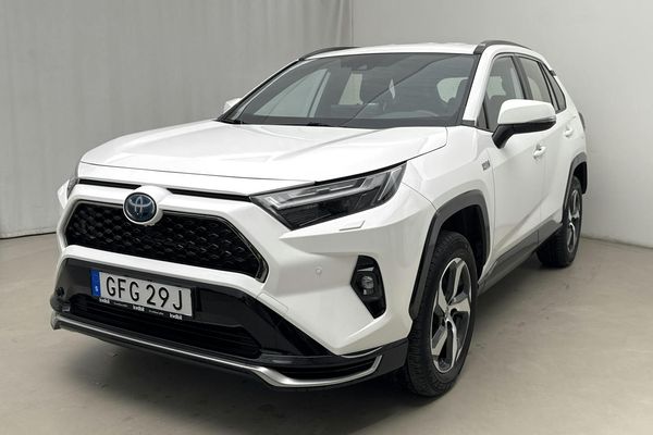 Toyota RAV4 2.5 Plug-in Hybrid AWDi (306hk) - 2023
