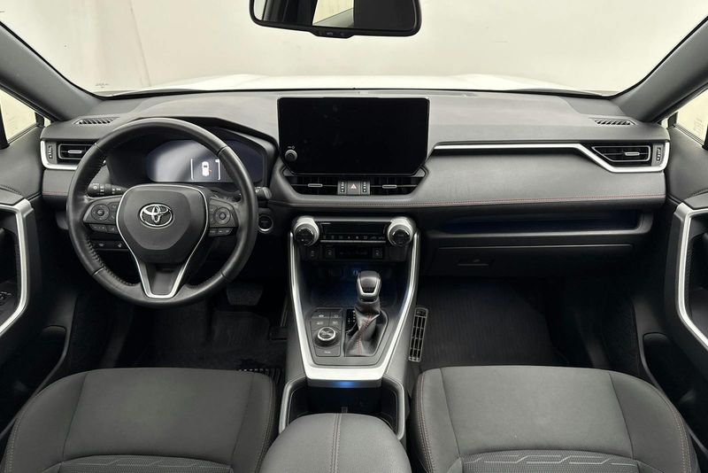 Toyota RAV4 bild 6