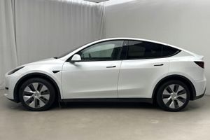 Tesla Model Y bild 2