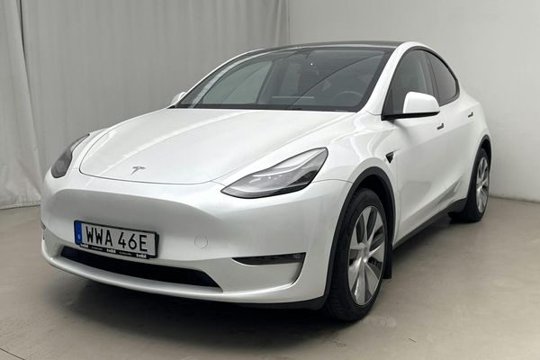 Tesla Model Y Long Range Dual Motor AWD - 2023