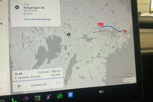 Tesla Model Y bild 13