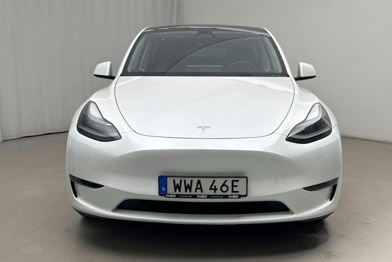 Tesla Model Y bild 4
