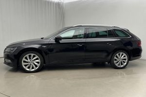 Skoda Superb bild 2