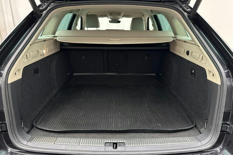 Skoda Superb bild 9