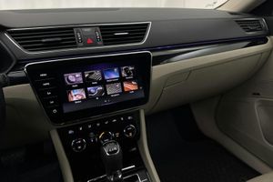 Skoda Superb bild 14