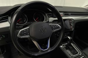 Volkswagen Passat bild 17