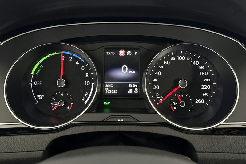 Volkswagen Passat bild 10