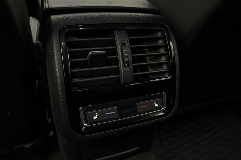 Volkswagen Passat bild 18