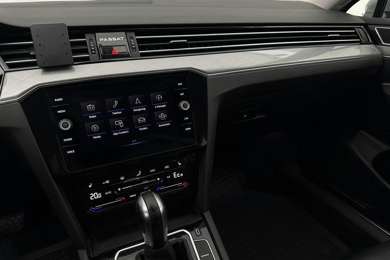 Volkswagen Passat bild 15