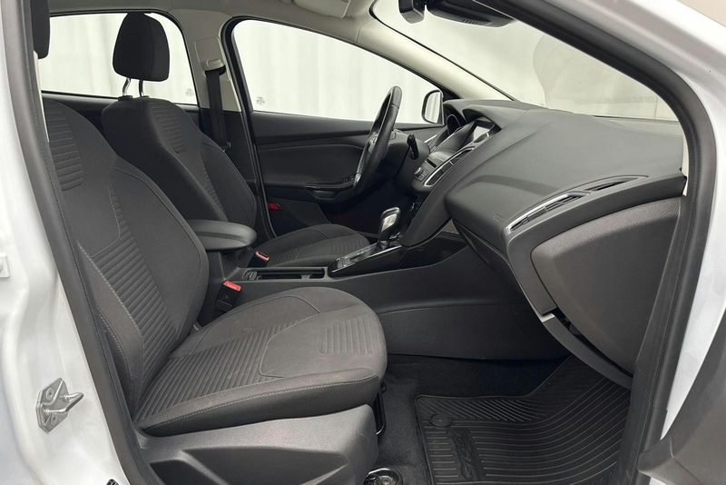 Ford Focus bild 7