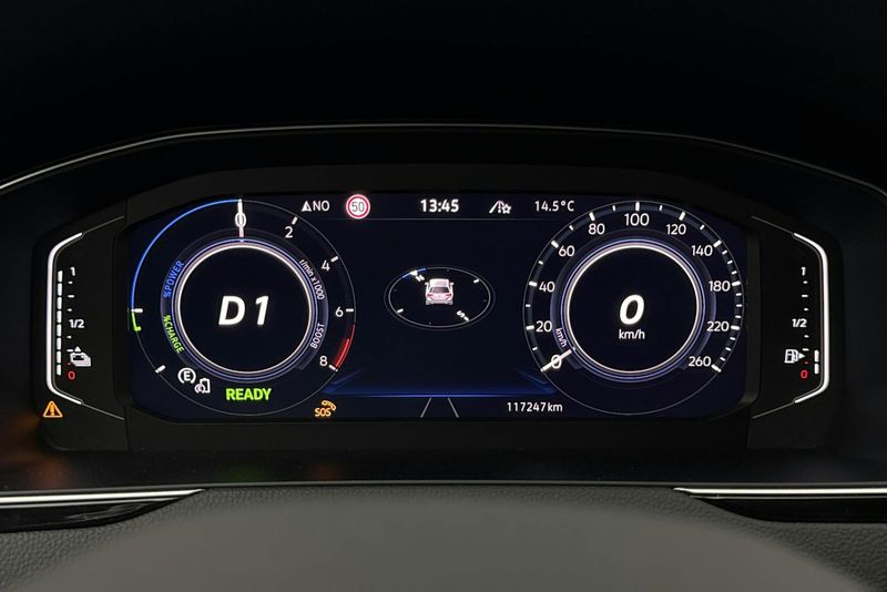 Volkswagen Passat bild 10