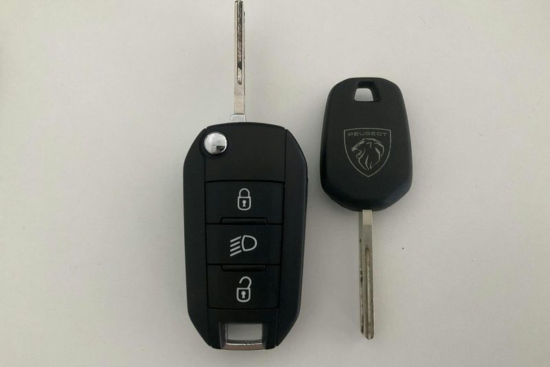 Peugeot 2008 bild 17