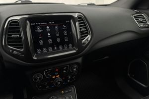 Jeep Compass bild 11