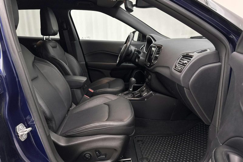 Jeep Compass bild 7