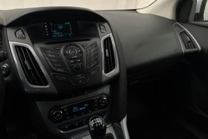 Ford Focus bild 11