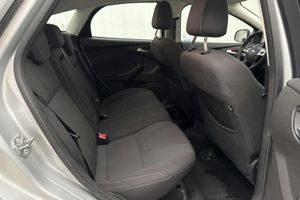 Ford Focus bild 8