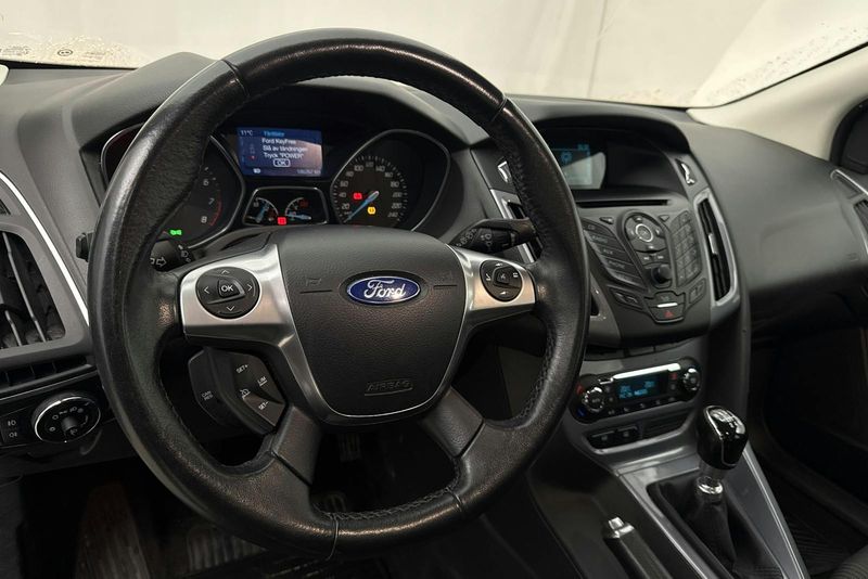 Ford Focus bild 13