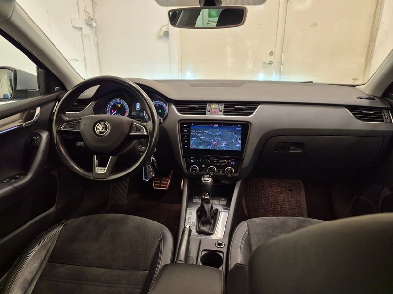 Skoda Octavia bild 8