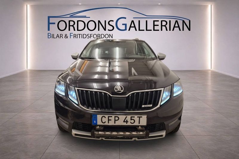 Skoda Octavia bild 2