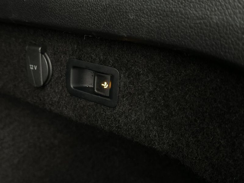 Volkswagen Passat bild 32